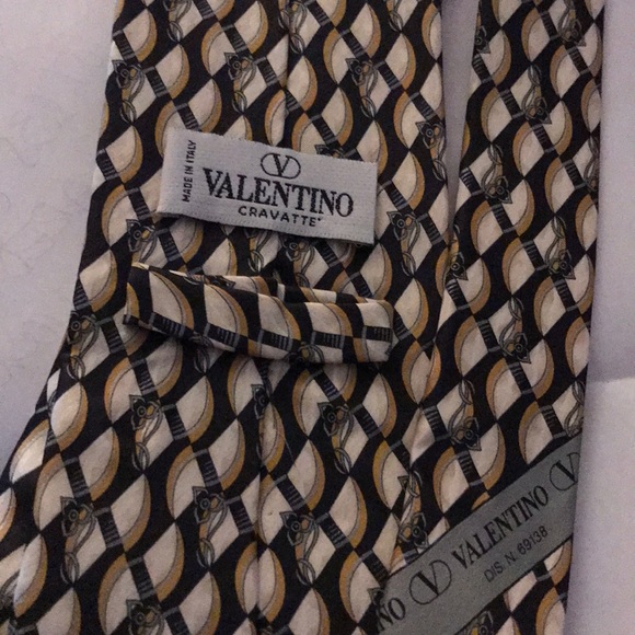 Valentino Men’s Silk Tie - Picture 2 of 2